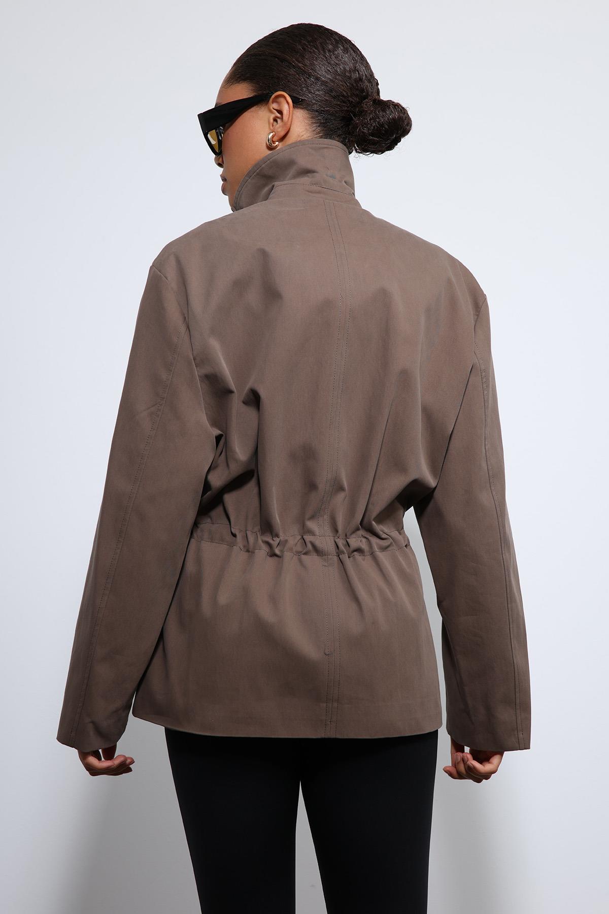 Antioch Kahve Ayarlanabilir Bele Sahip Kısa Trençkot