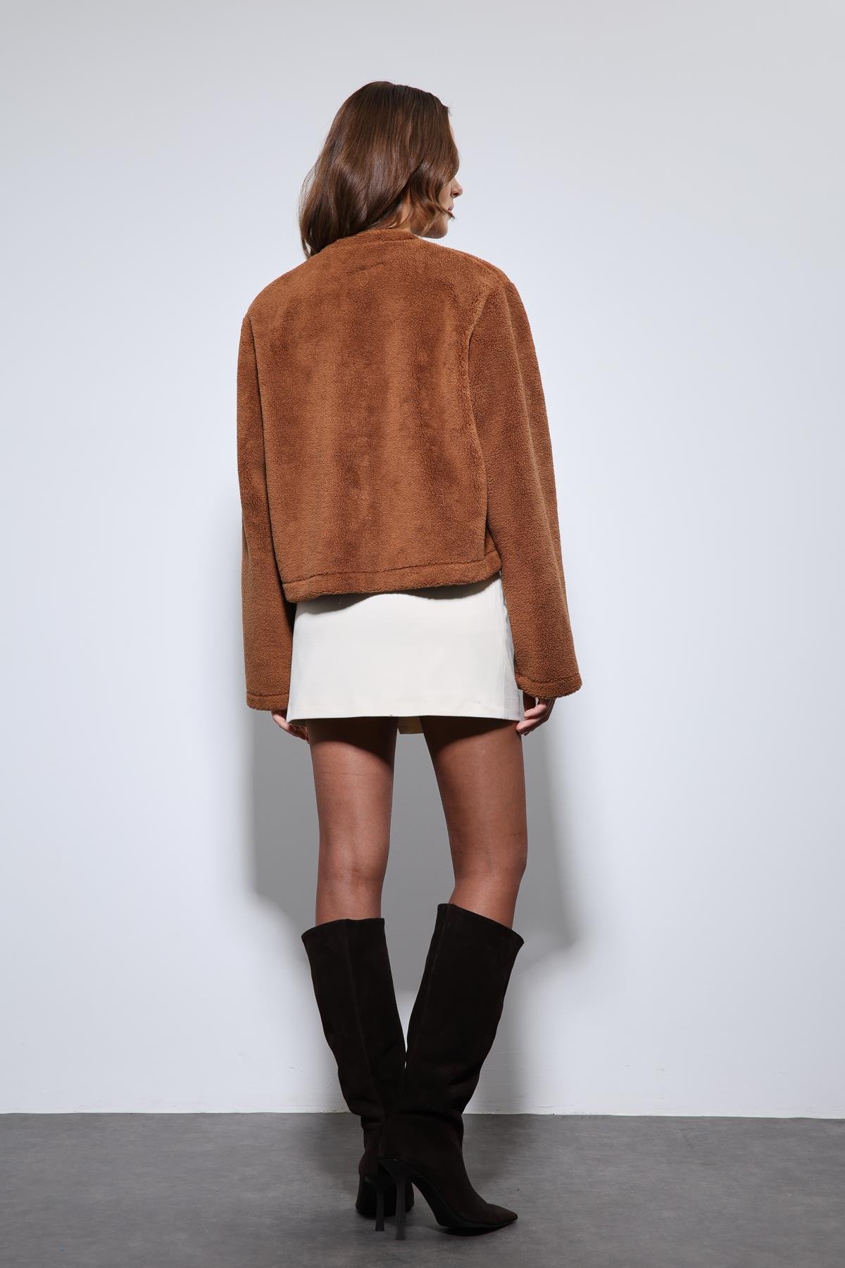 Antioch Kahve Süslü Düğmeli Suni Kürk Ceket