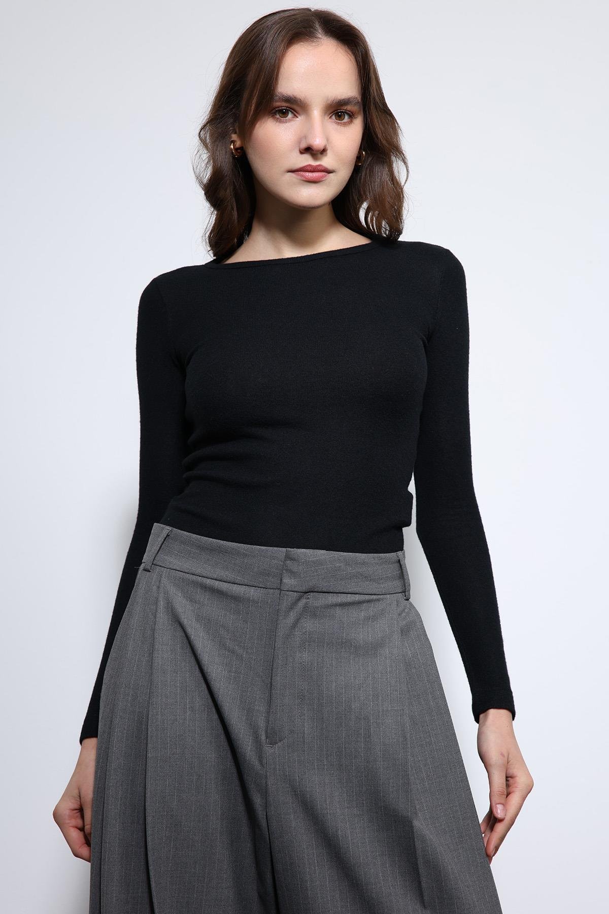 Antioch Siyah Basic Uzun Kollu T-Shirt