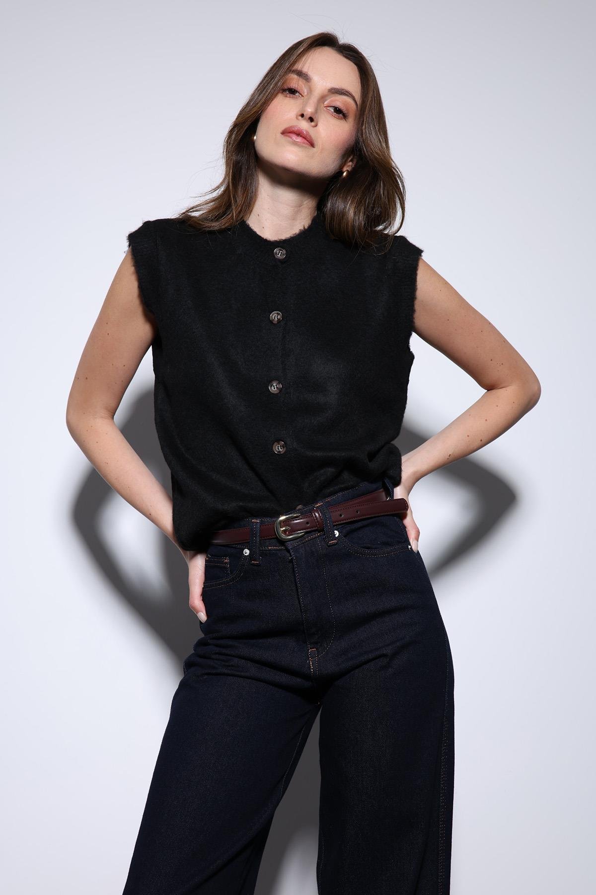 Antioch Siyah Dokulu Kadın Triko Yelek