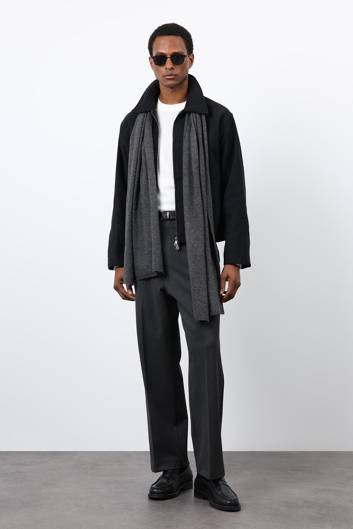 Antioch Siyah Regular Fit Dokulu Erkek Mont