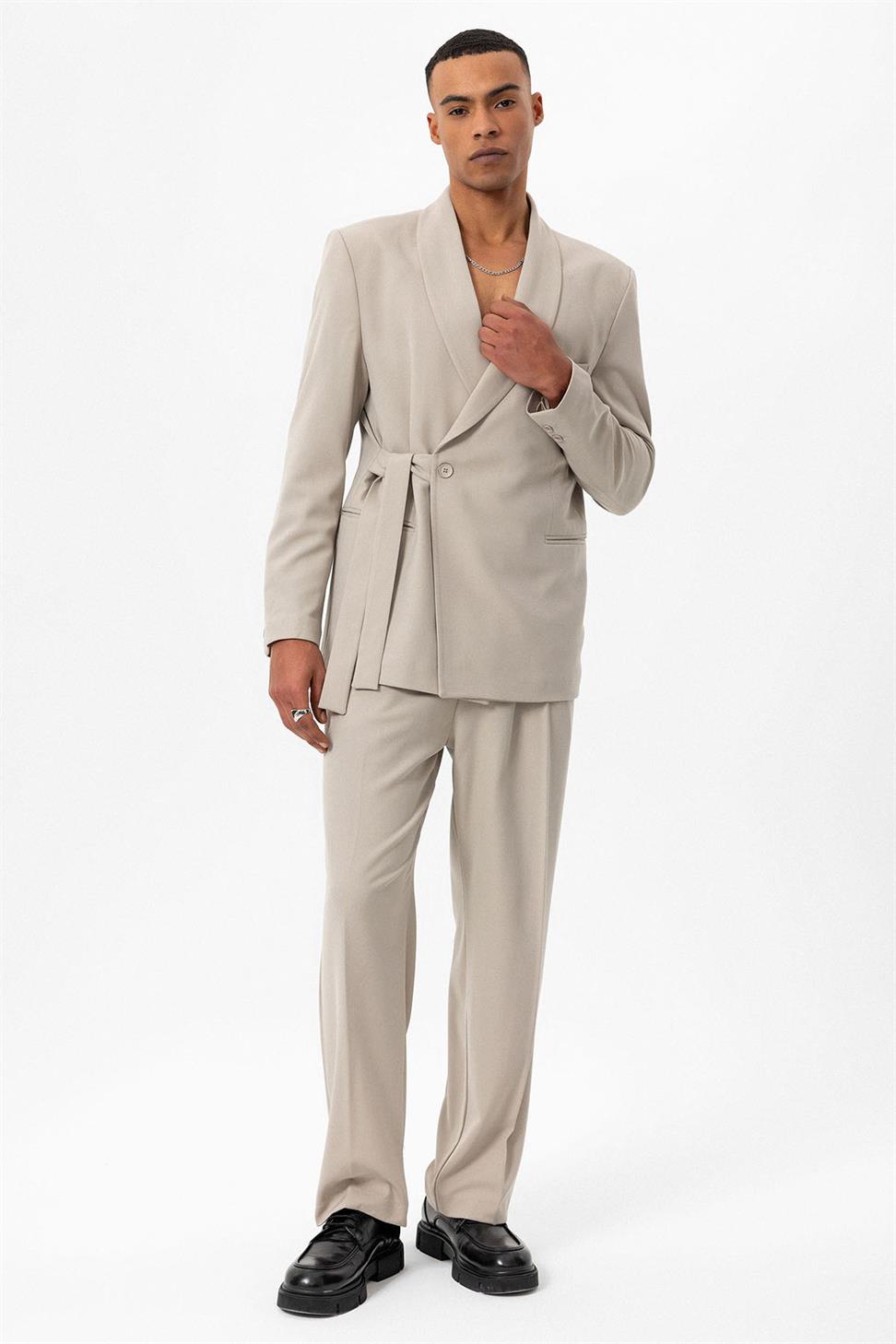 مزدوجة الصدر إغلاق مربوط سترة الرجال السترة