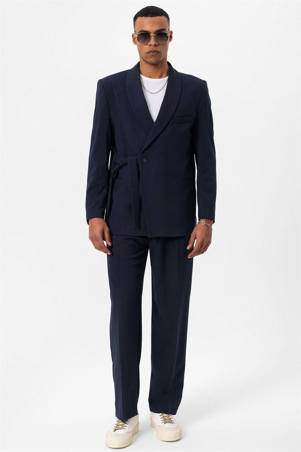 مزدوجة الصدر إغلاق مربوط سترة الرجال السترة