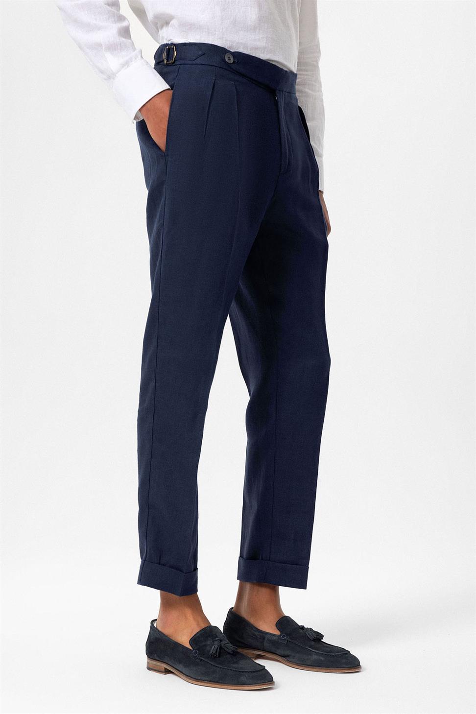 بنطلون رجالي عالي الخصر مطوي من الكتان بنسبة 100%