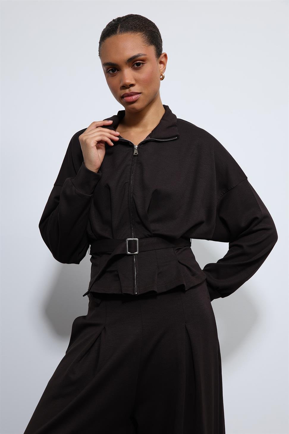 Antioch Acı Kahve Bel Kemerli Geniş Paça Pantolonlu Takım