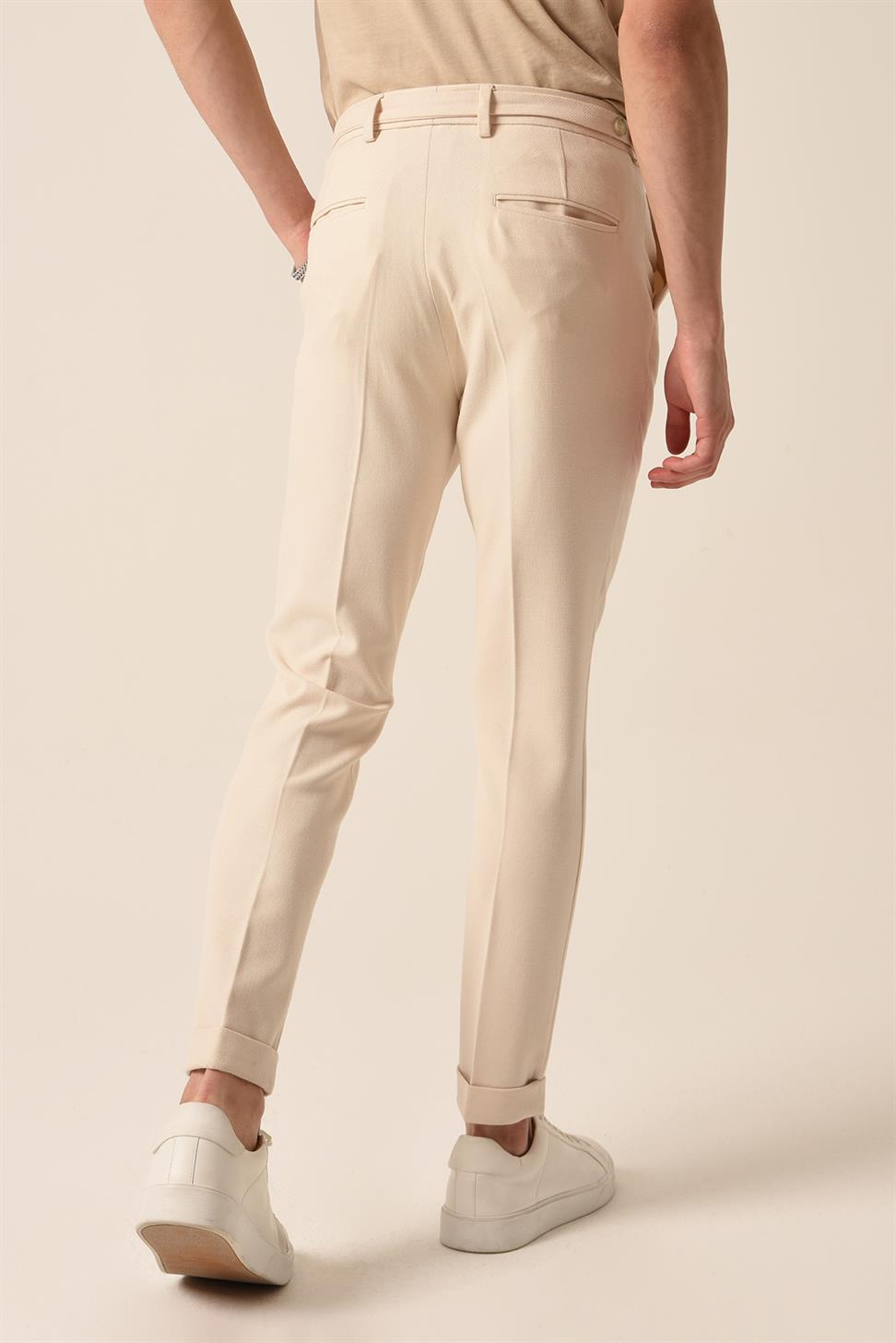 Antioch Açık Bej Yüksek Bel Kemerli Pileli Pantolon