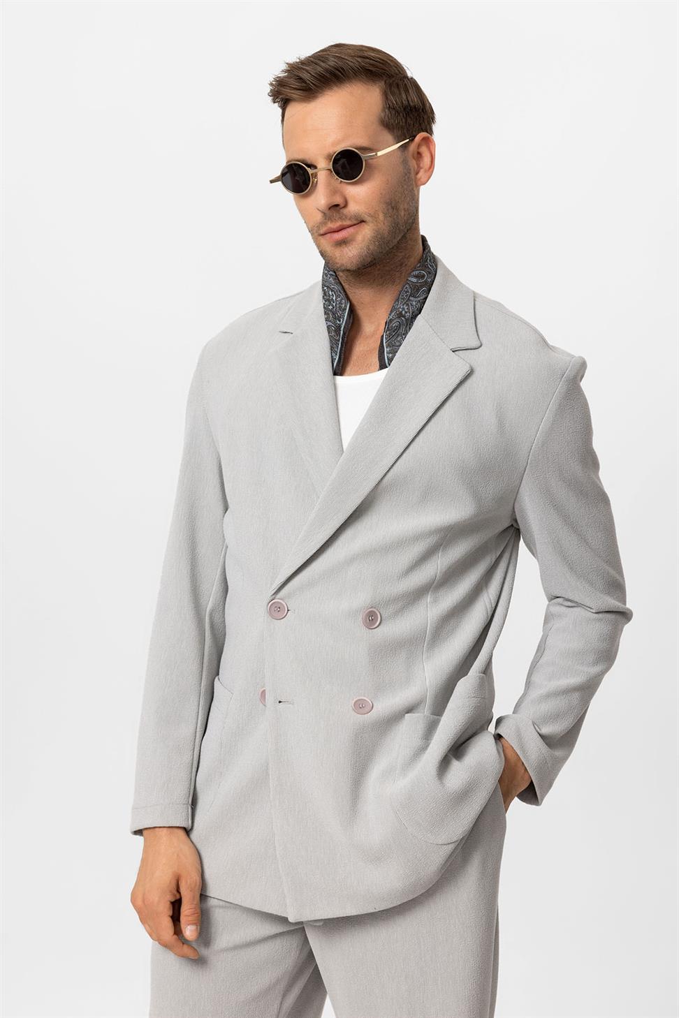 بدلة رجالية بإغلاق مزدوج الصدر بقصة مريحة للرجال