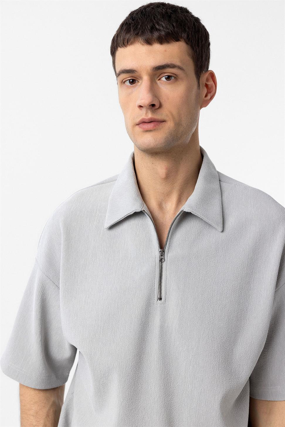 Antioch Açık Gri Relax Fit Fermuarlı Polo Yaka Erkek T-Shirt
