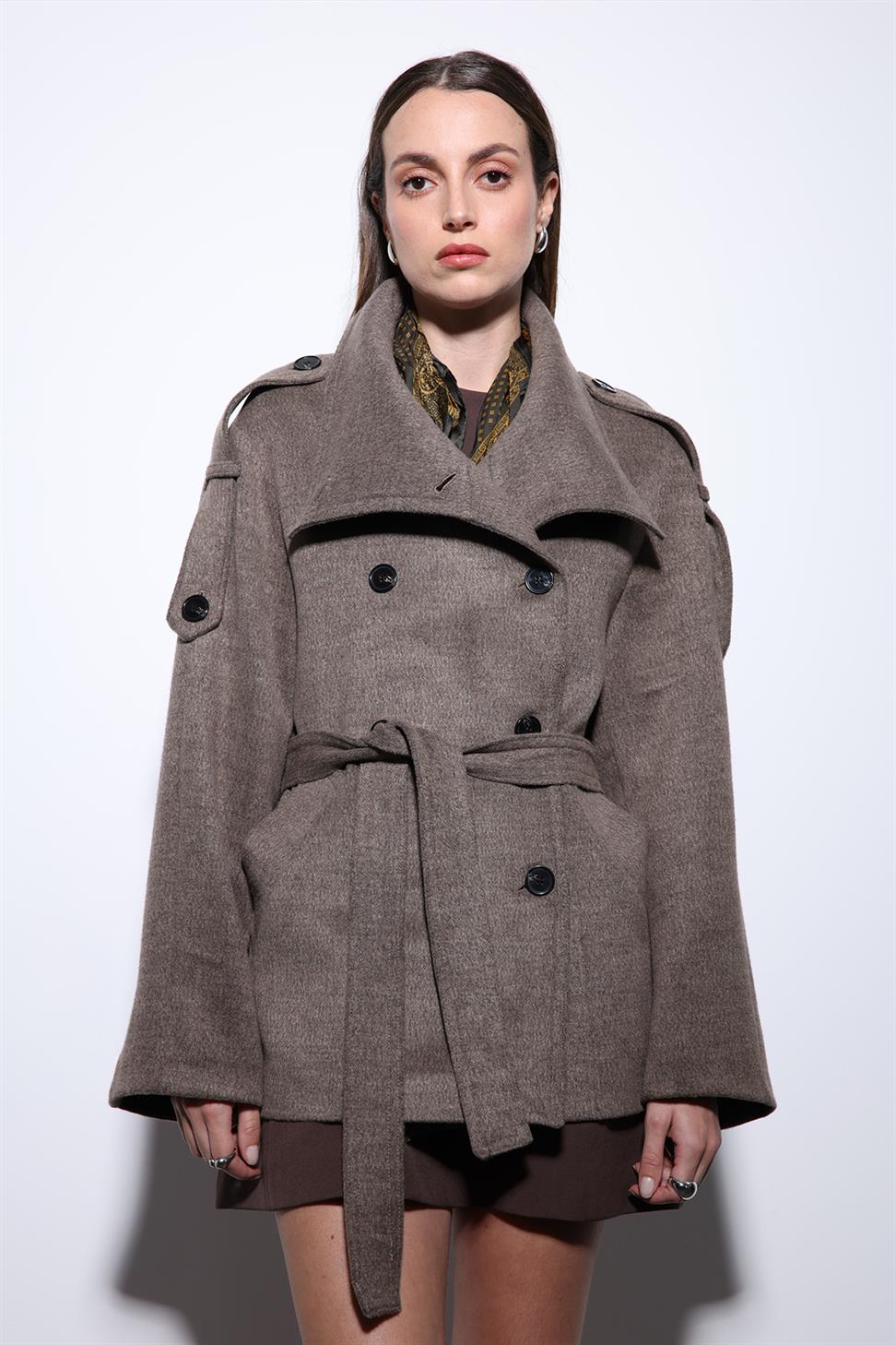 Antioch Açık Kahve Dik Yaka Kruvaze Kadın Kaban