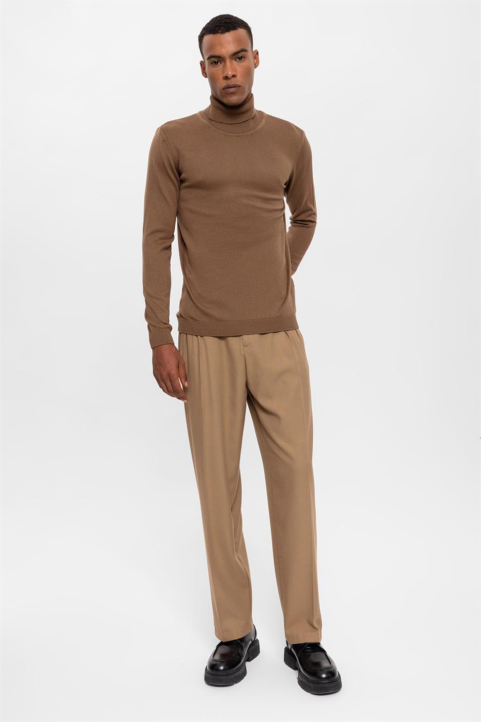 ملابس تريكو رجالية كاملة السلحفاة