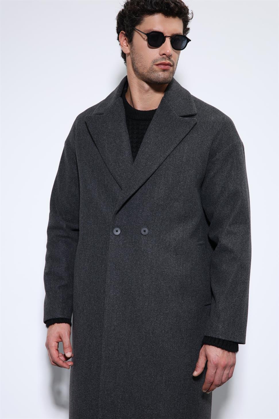 معطف رجالي مزدوج الصدر كبير الحجم