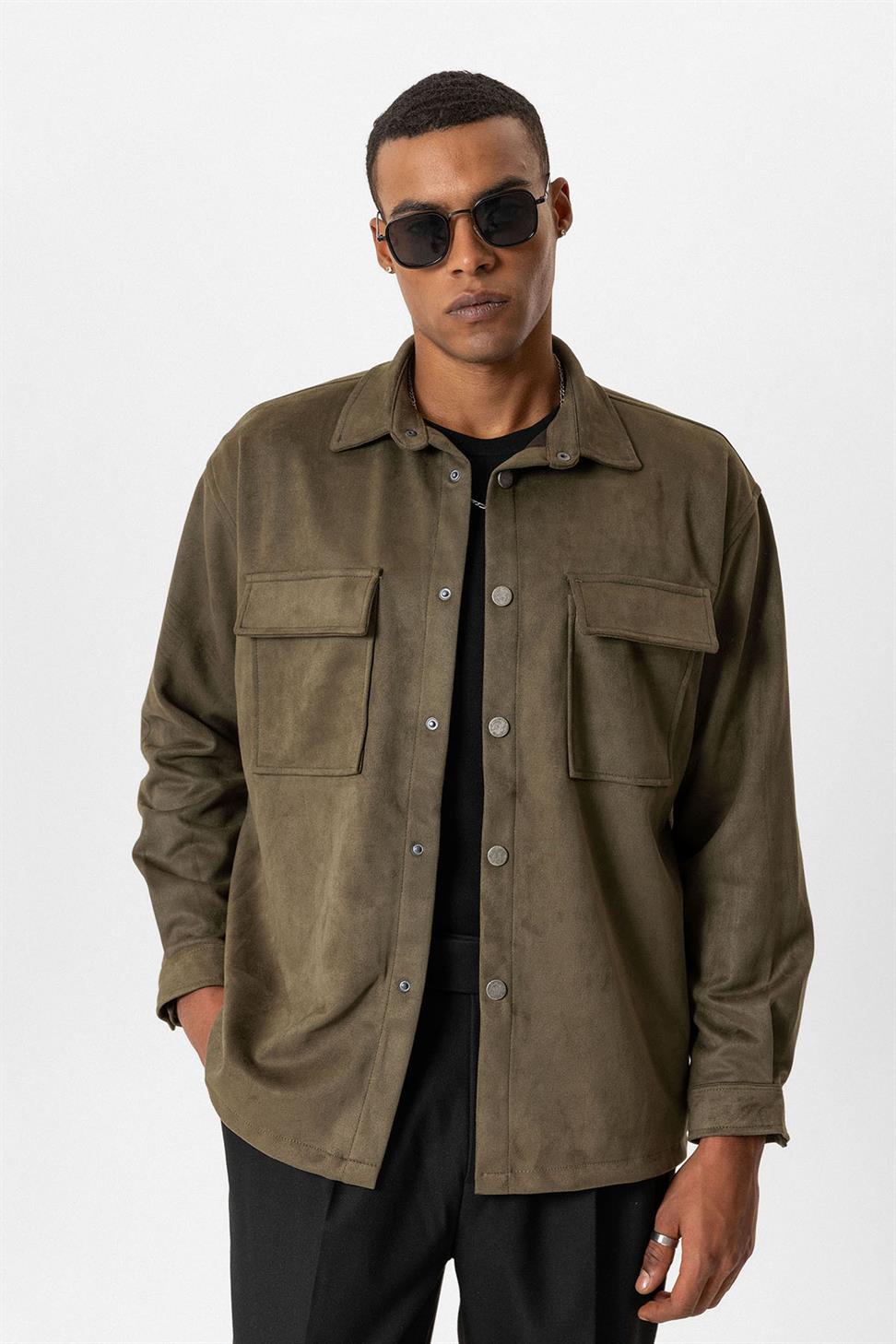 قميص رجالي من الجلد السويدي بقصة عادية مع أزرار معدنية