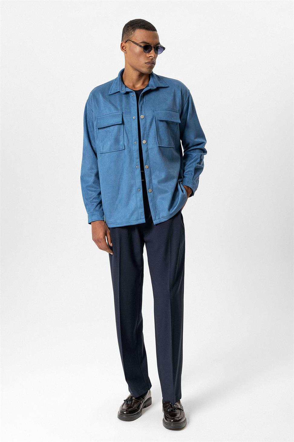 قميص رجالي من الجلد السويدي بقصة عادية مع أزرار معدنية