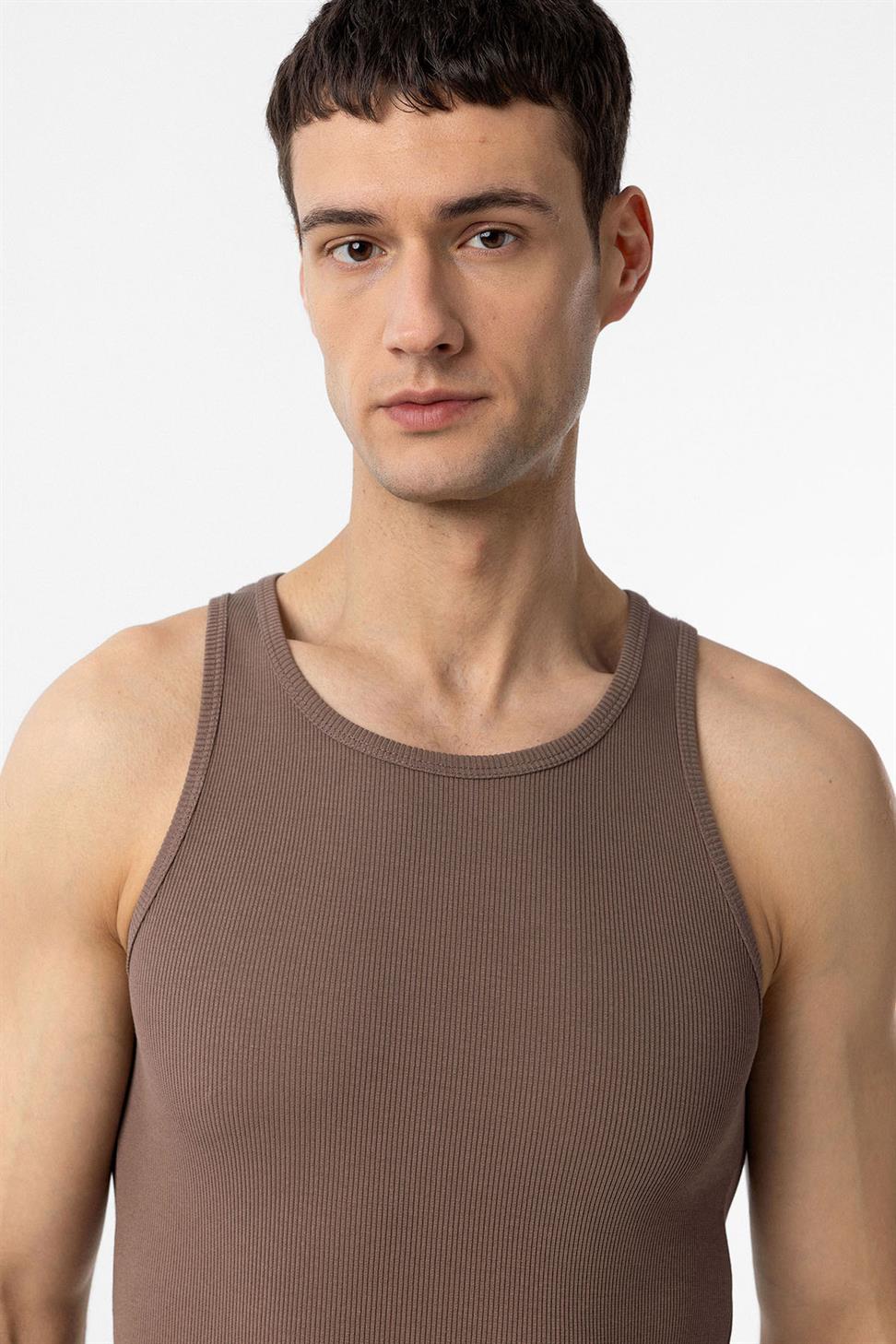 سليم صالح ذكر رياضي