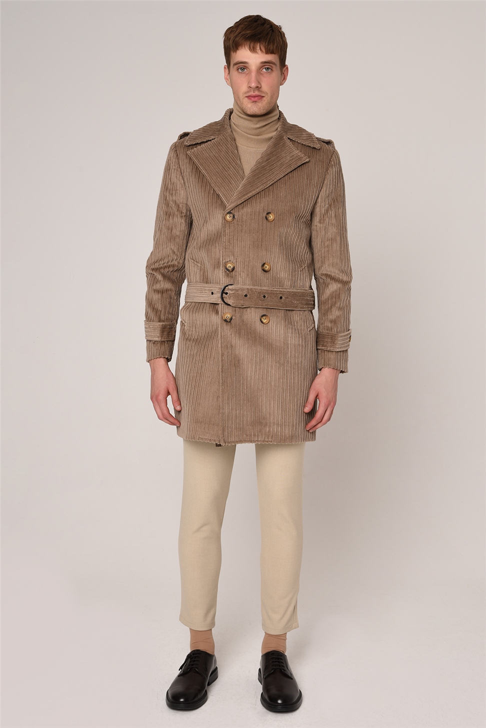 بنطال قطني بقصة ضيقة للرجال