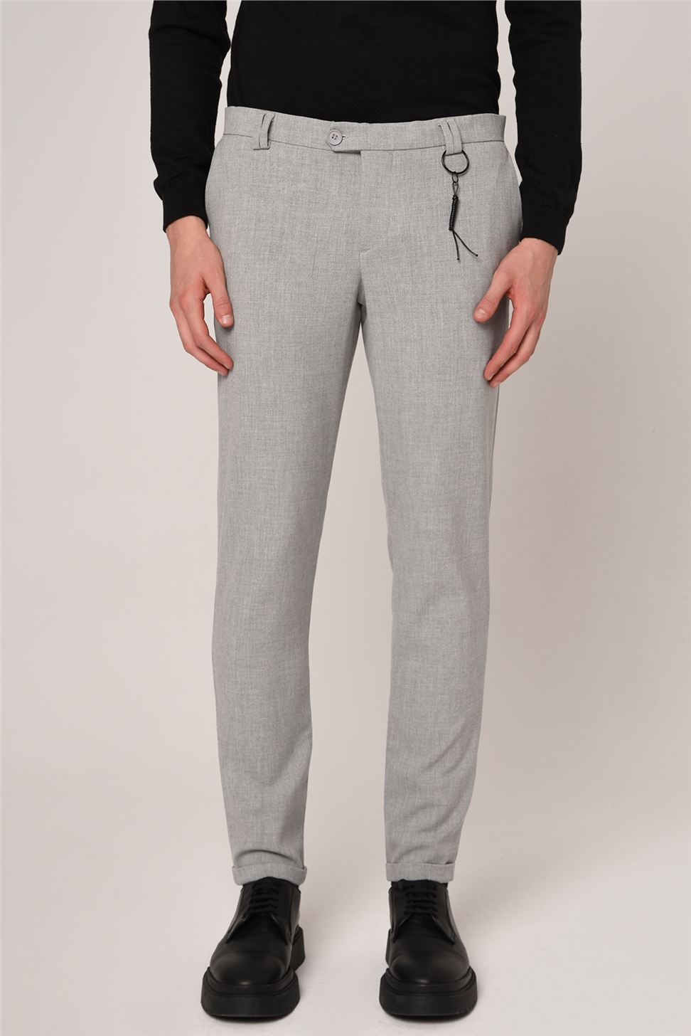 بنطال إكسسوار بقصة ضيقة للرجال