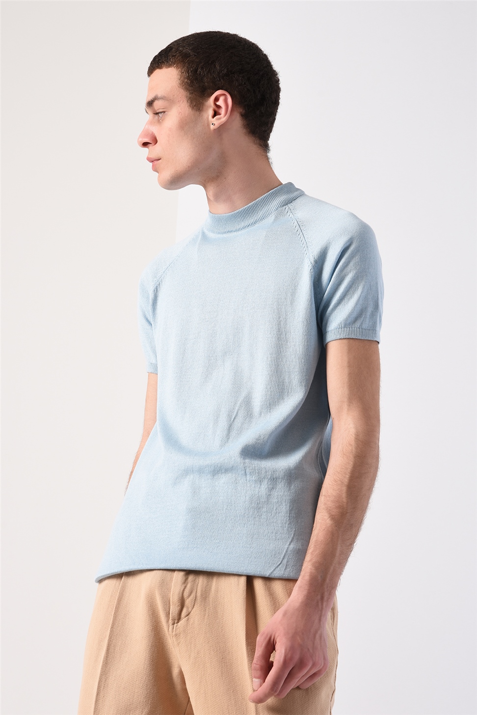 تي شيرت تريكو نصف الياقة المدورة