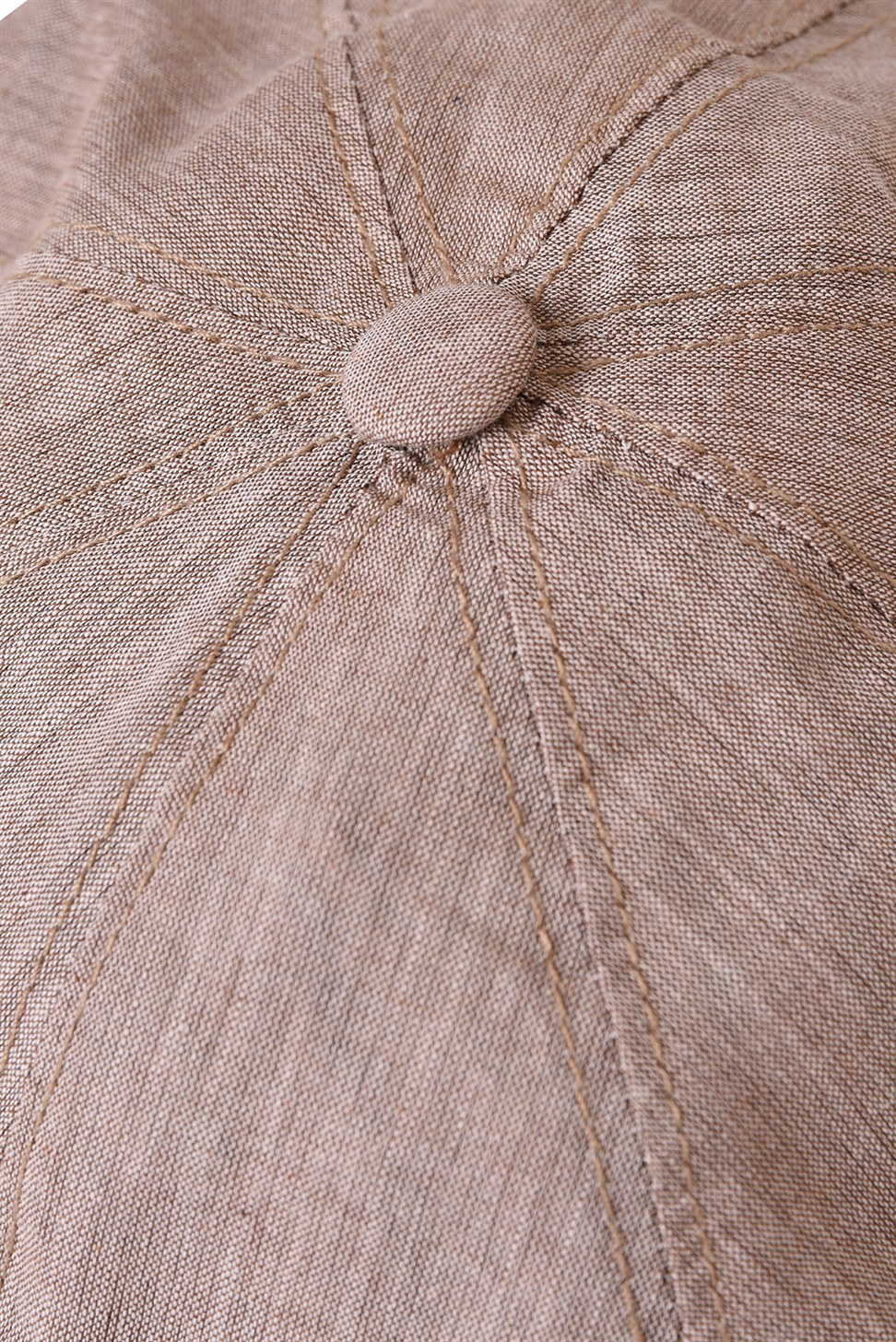 قبعة من الكتان للرجال