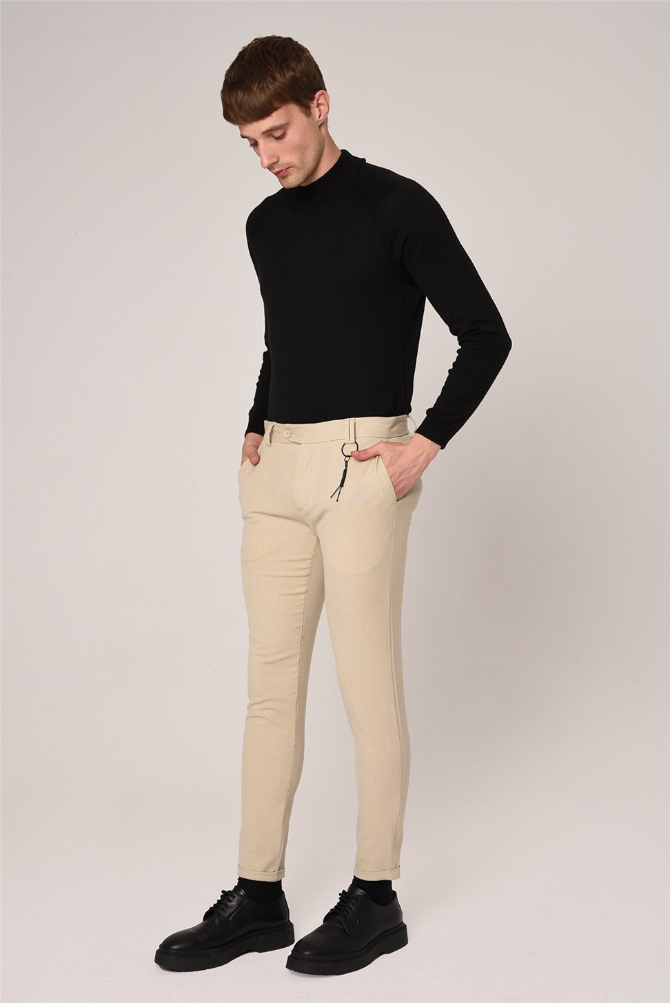 بنطال إكسسوار بقصة ضيقة للرجال