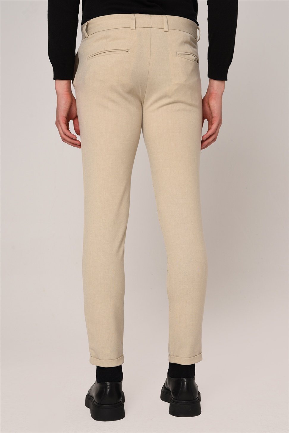 بنطال إكسسوار بقصة ضيقة للرجال