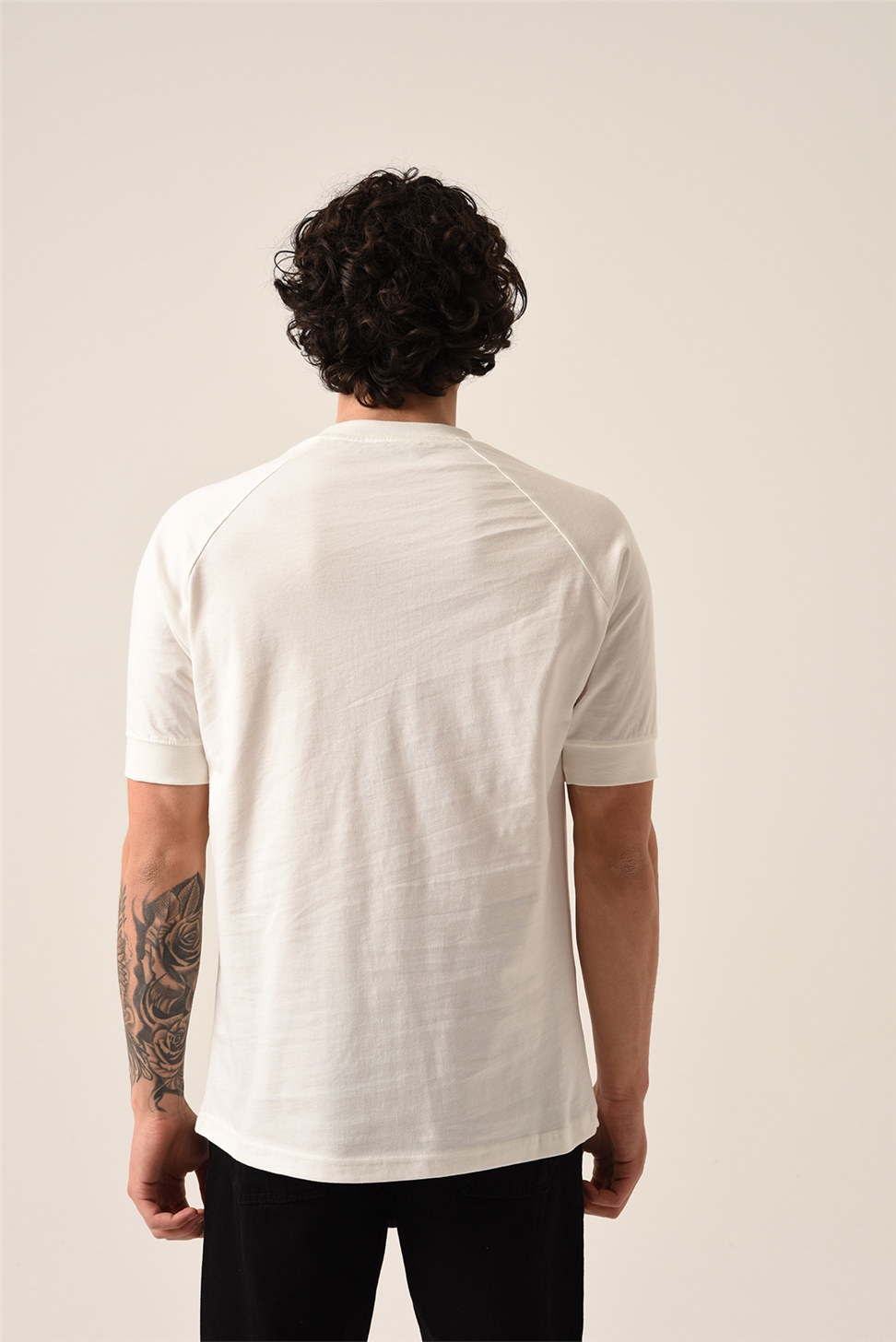 تي شيرت أنطاكية كبير الحجم مطبوع