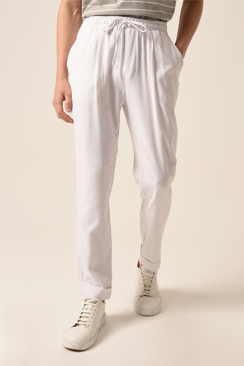 بنطال رياضي من الكتان بربطة خصر