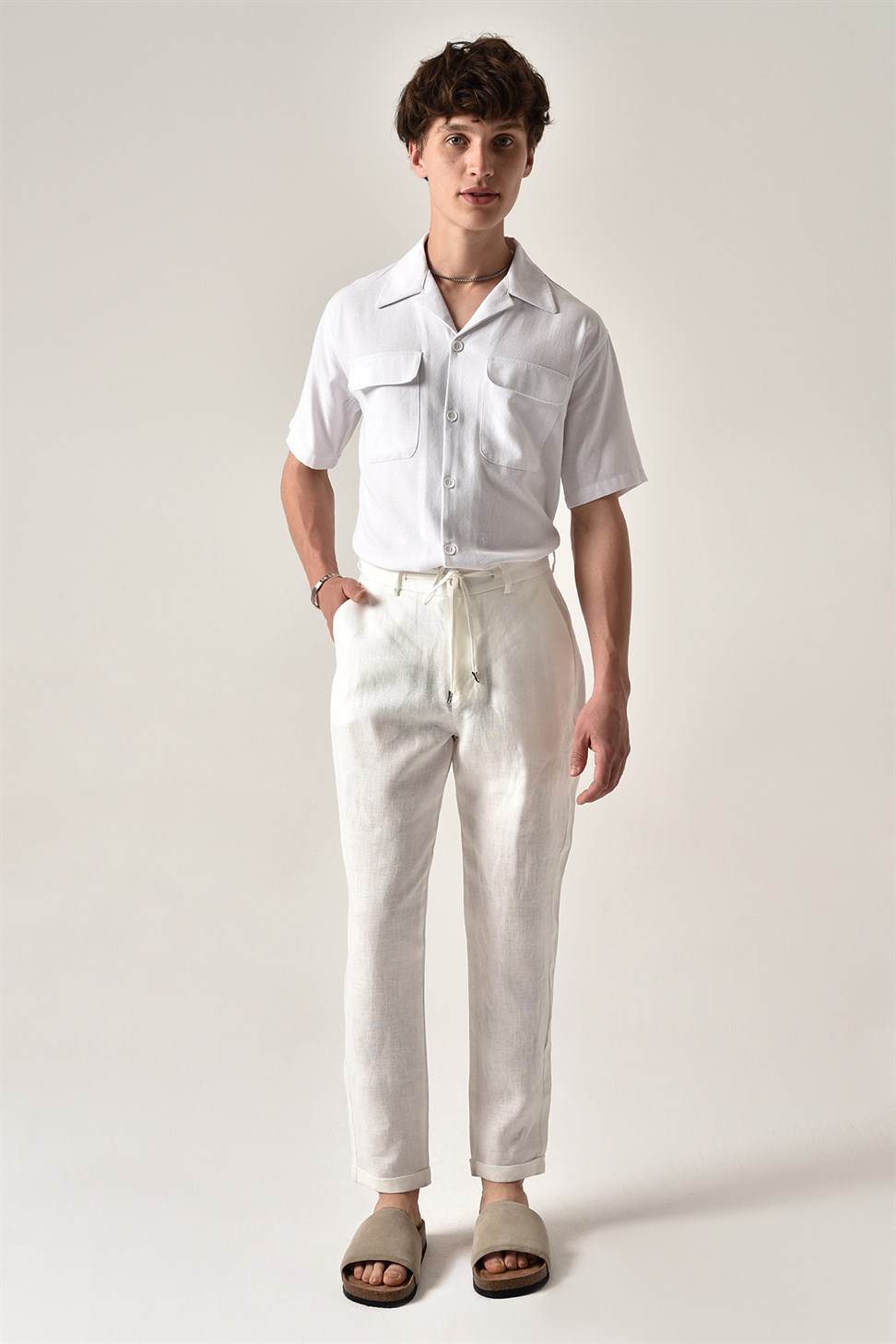 بنطال كتان برباط على الخصر