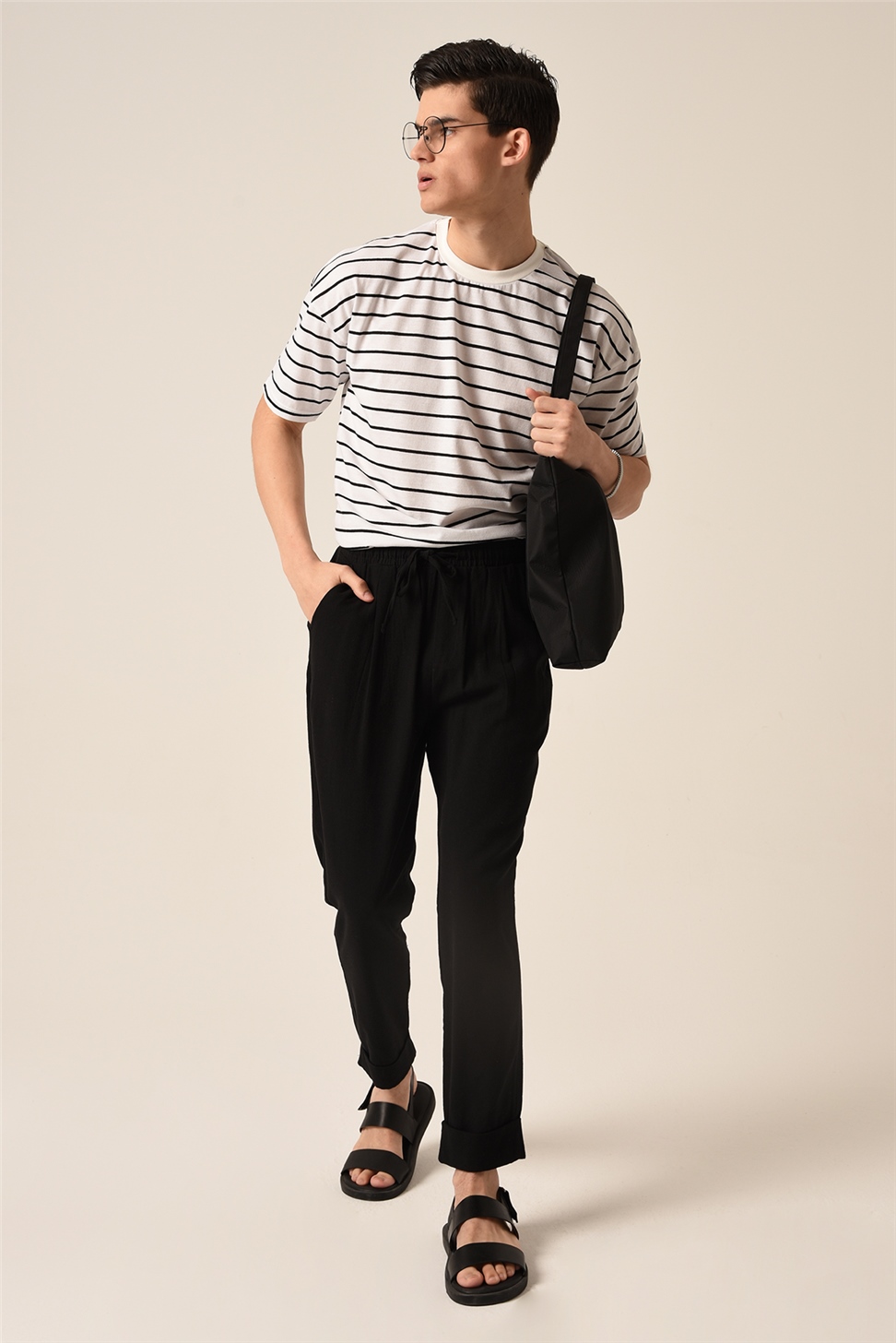 تي شيرت مخطط كبير الحجم