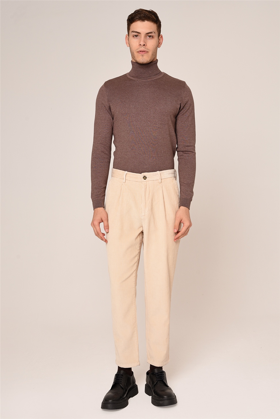 الرجال السراويل المخملية قطع صديقها