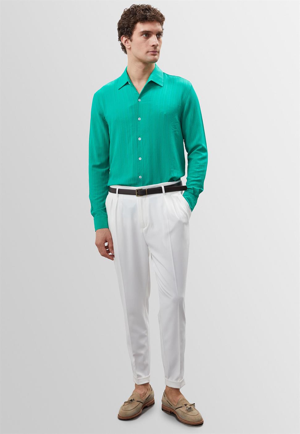 بنطلون عالي الخصر بحزام