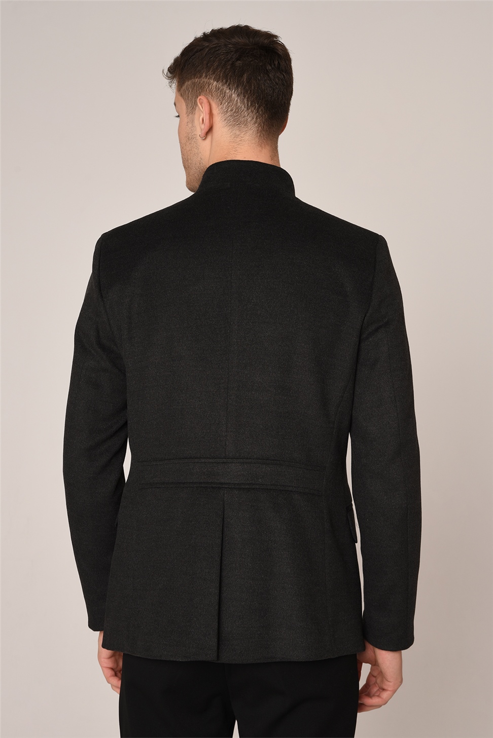 سترة قطنية بياقة واقفة للرجال