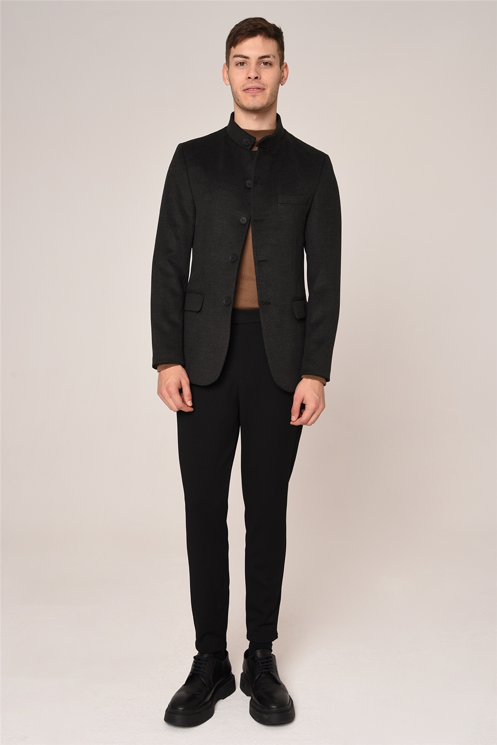 سترة قطنية بياقة واقفة للرجال