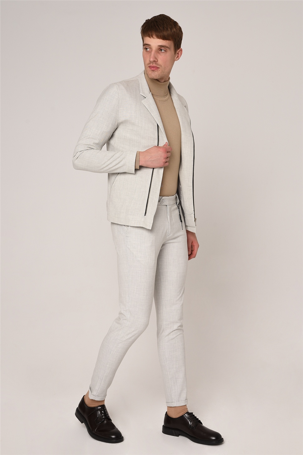 بنطال إكسسوار بقصة ضيقة للرجال