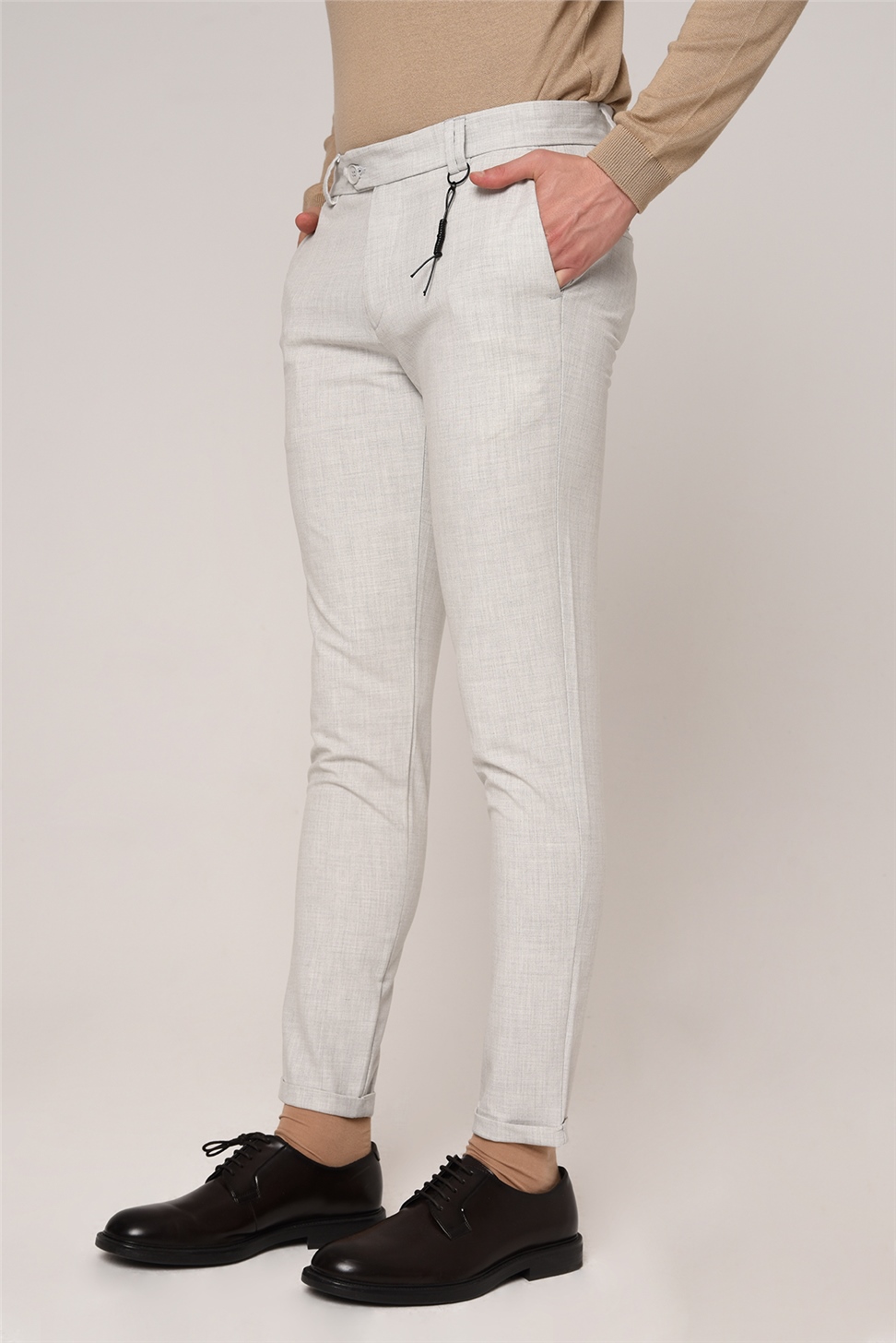 بنطال إكسسوار بقصة ضيقة للرجال