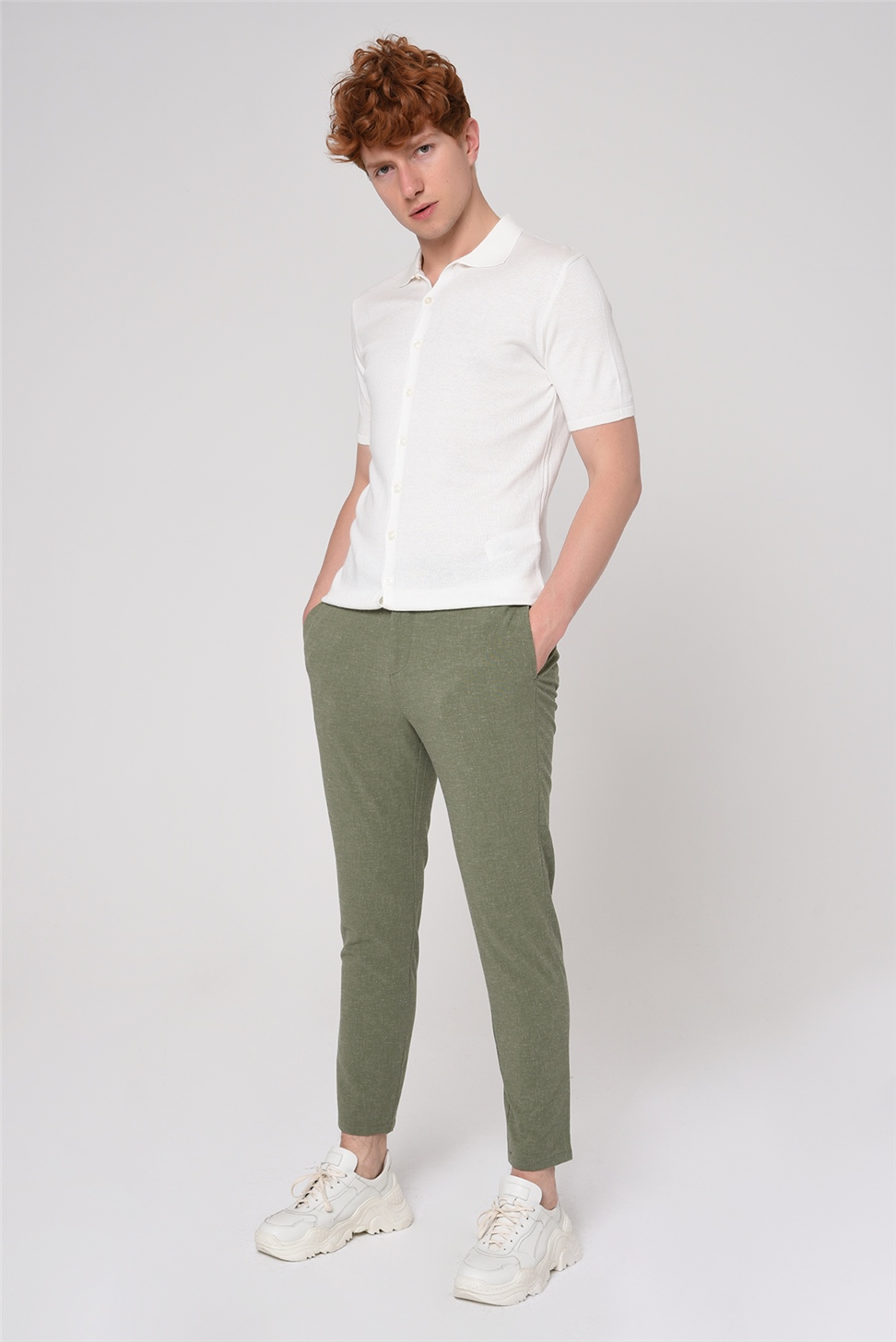 بنطال بخصر مطاطي