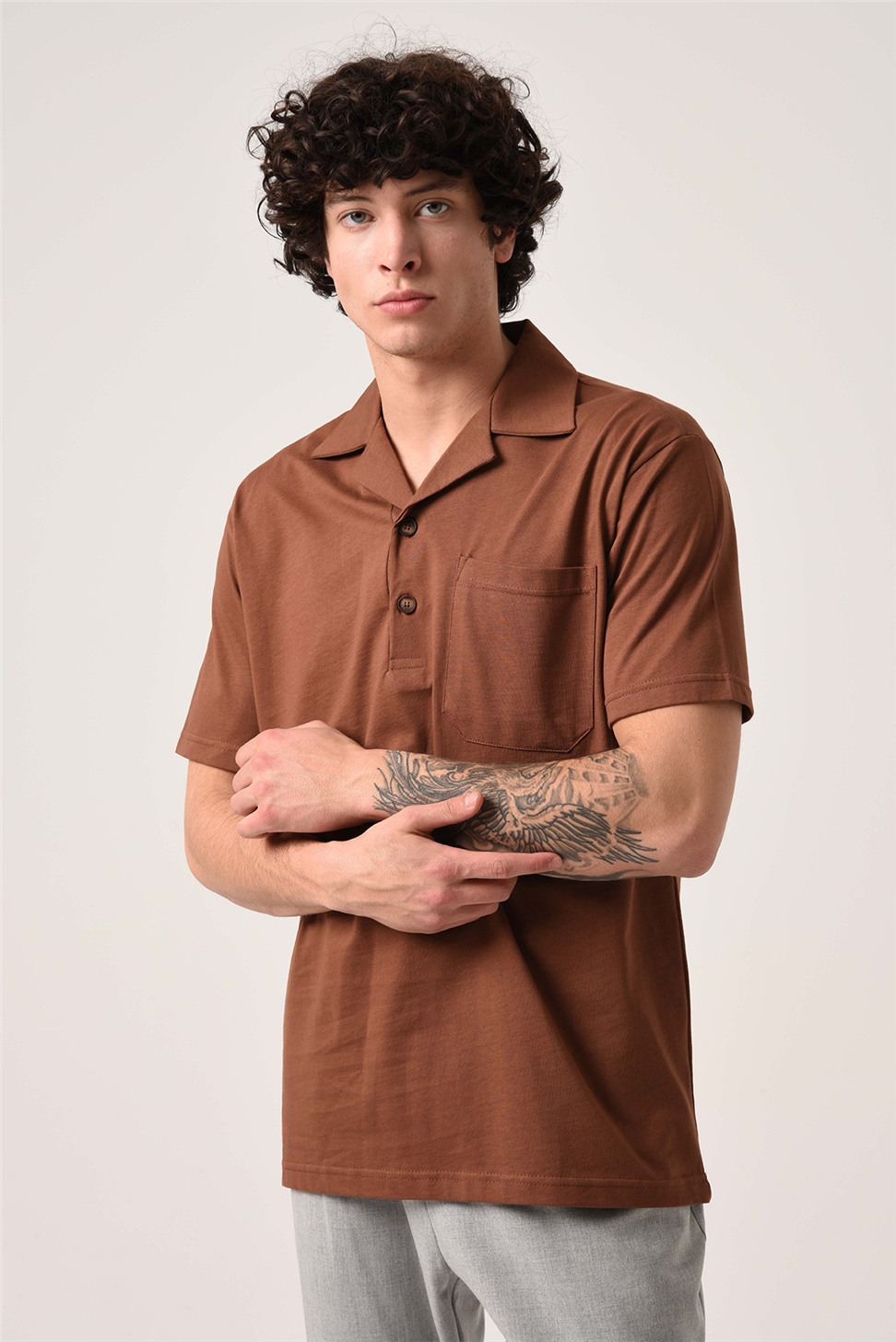 تي شيرت أباش ياكا