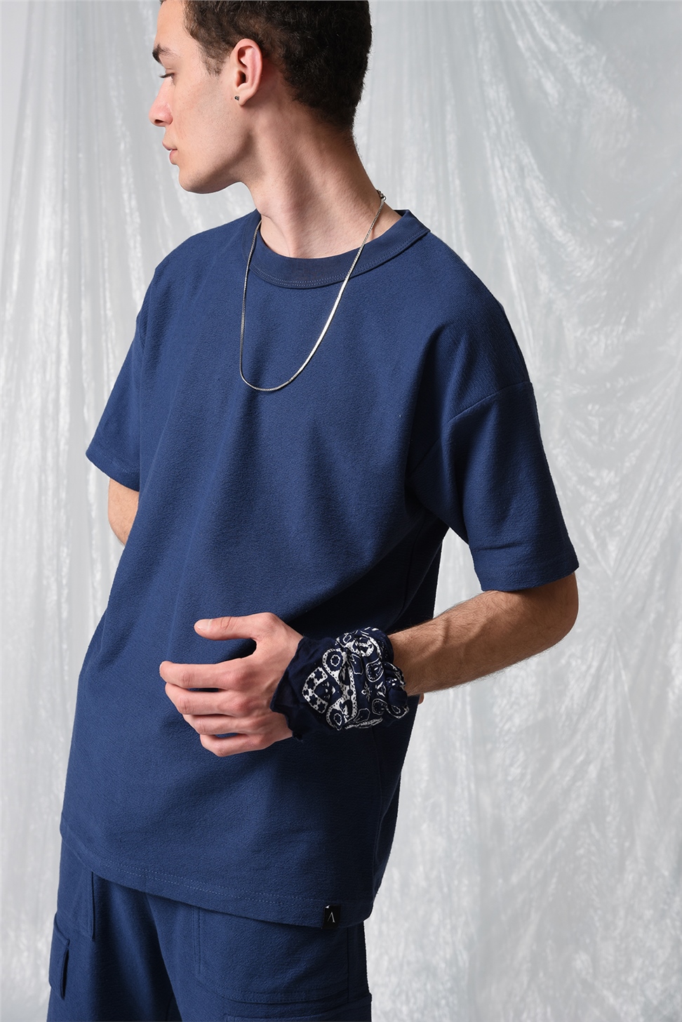 مجموعة شورت تي شيرت كبير الحجم للرجال