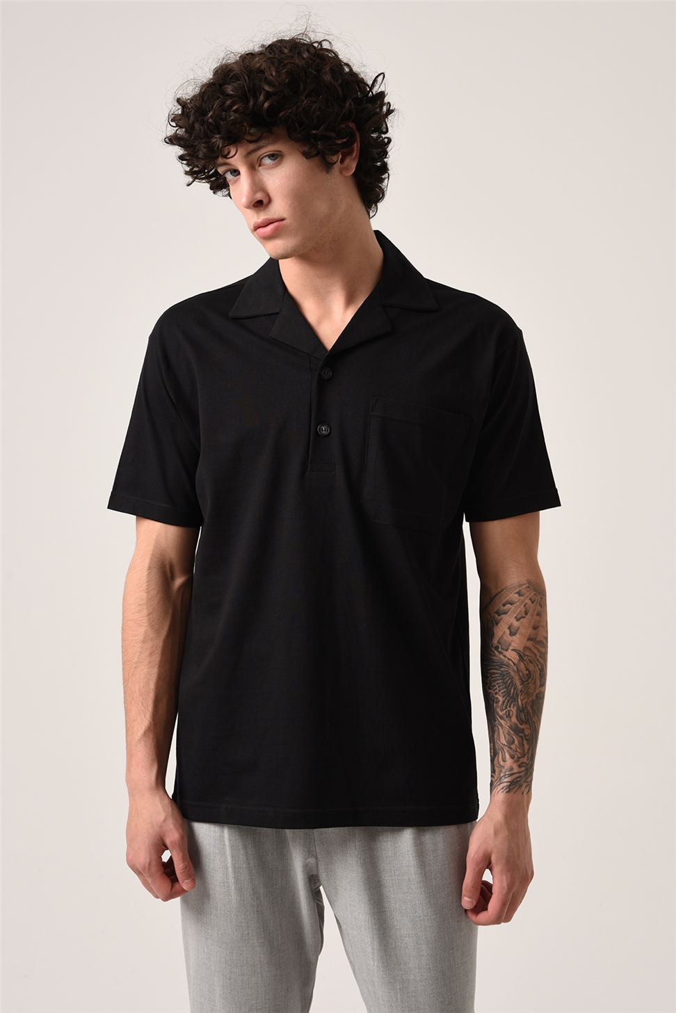 تي شيرت أباش ياكا