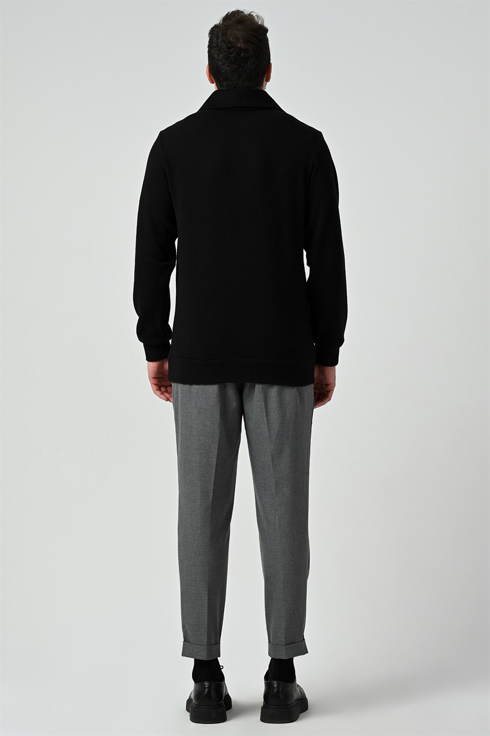 زر مفصلة البلوز الرجال ذوي الياقات العالية