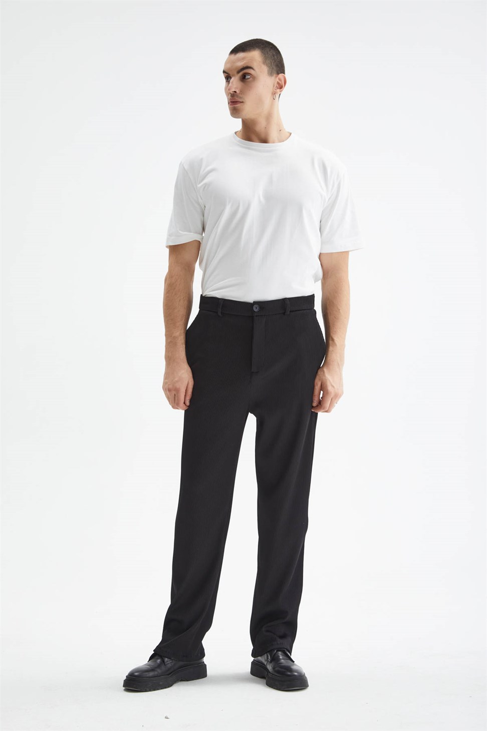 بدلة رجالية مضلعة كبيرة الحجم