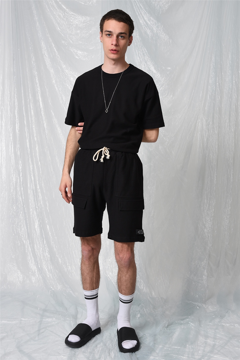 مجموعة شورت تي شيرت كبير الحجم للرجال