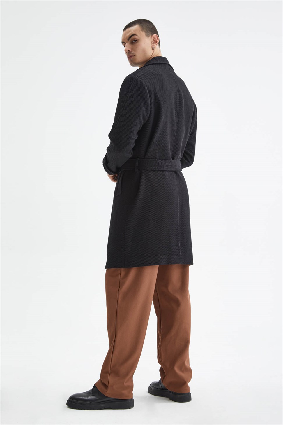 حزام مفصل نمط مضلع معطف الرجال