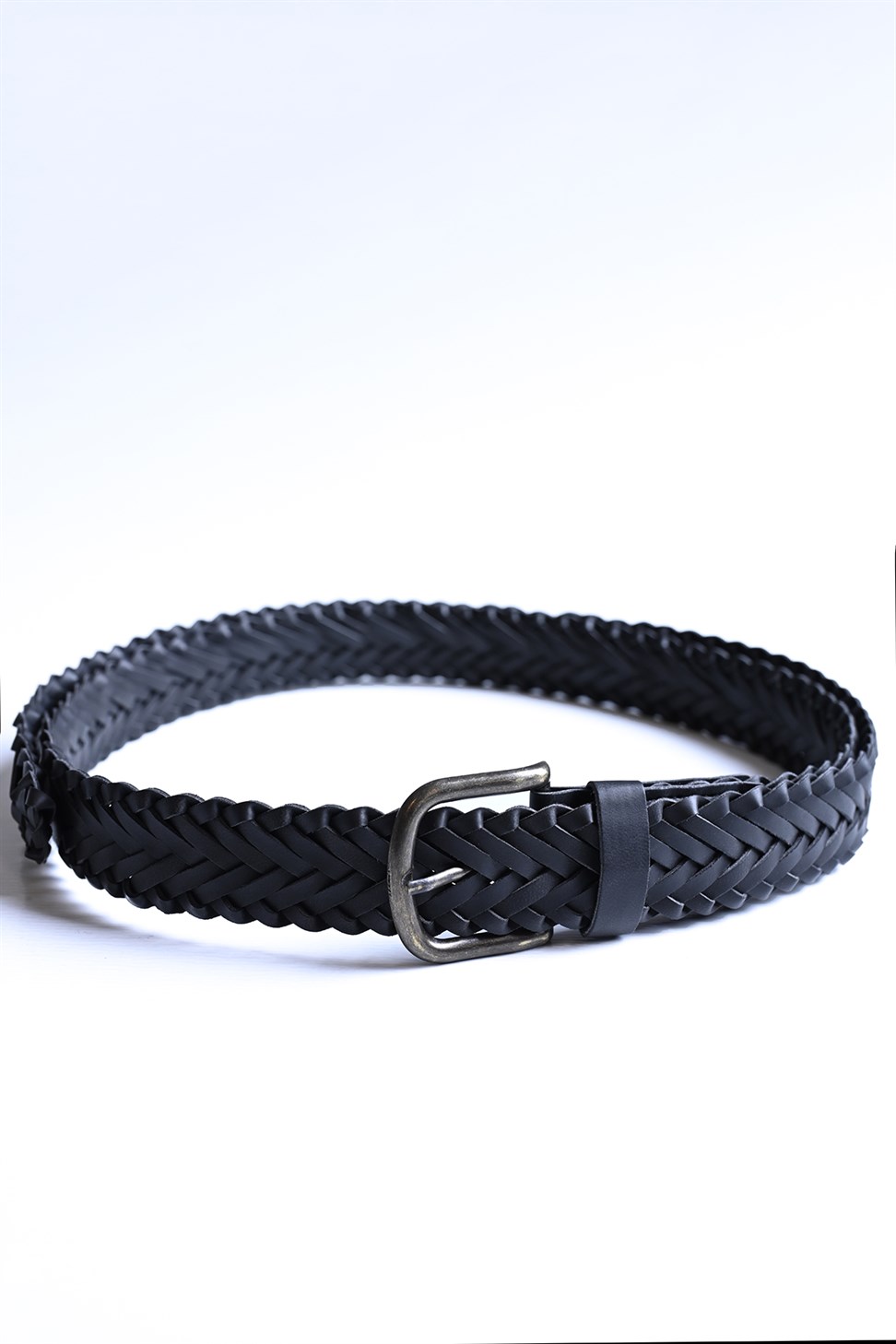 حزام رجالي من الجلد الصناعي المحبوك