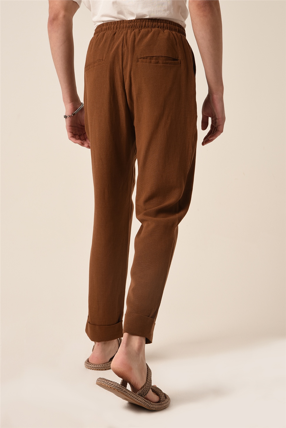 بنطال رياضي من الكتان بربطة خصر