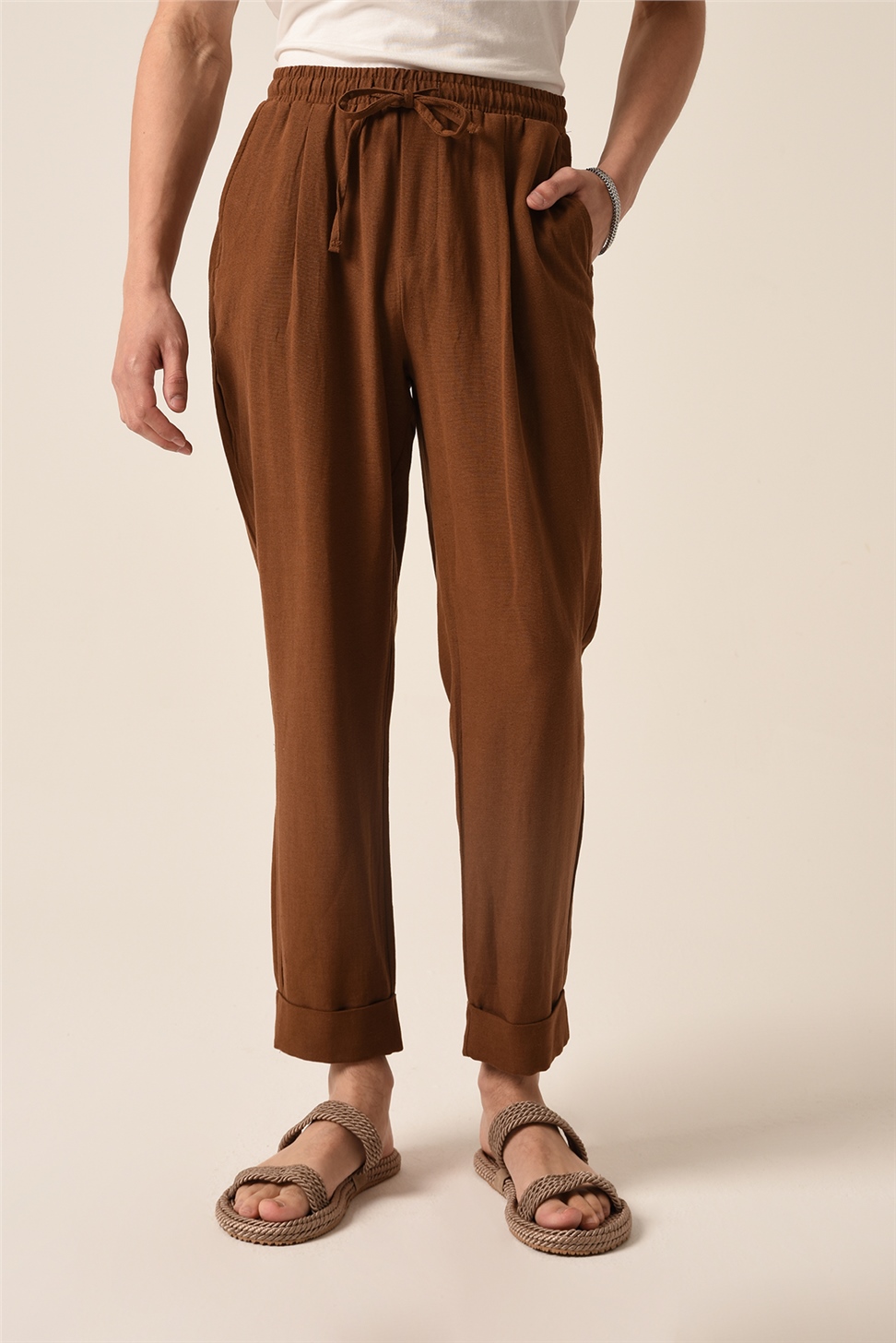 بنطال رياضي من الكتان بربطة خصر