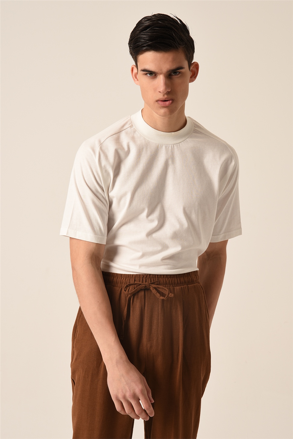 بنطال رياضي من الكتان بربطة خصر