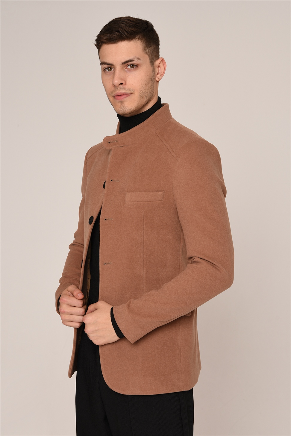 سترة قطنية بياقة واقفة للرجال