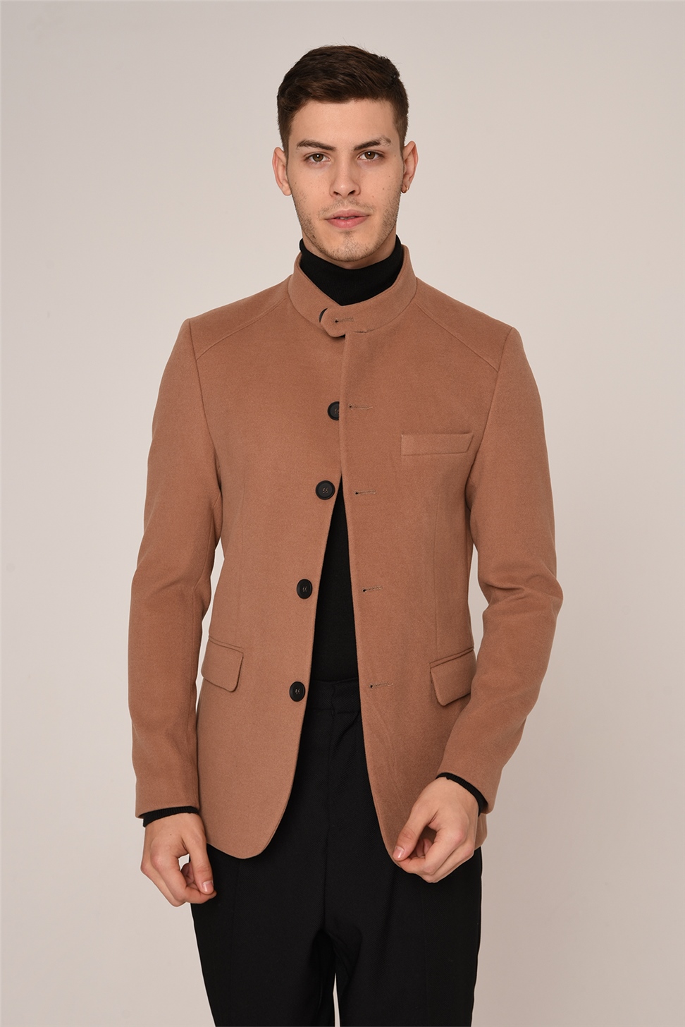 سترة قطنية بياقة واقفة للرجال