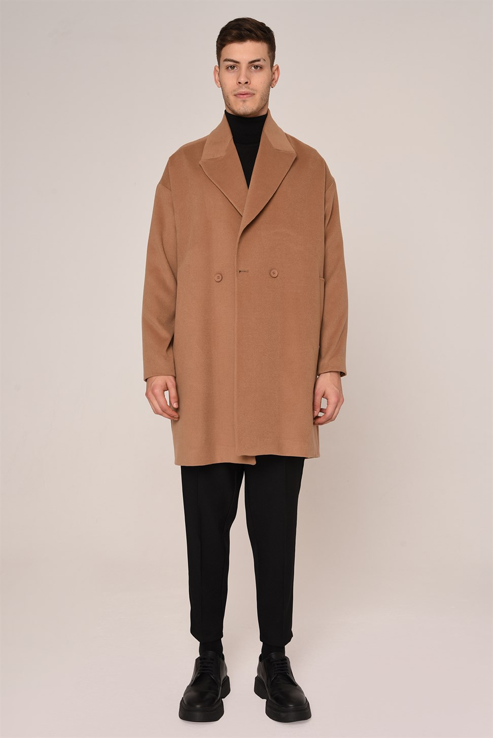 معطف رجالي كبير الحجم