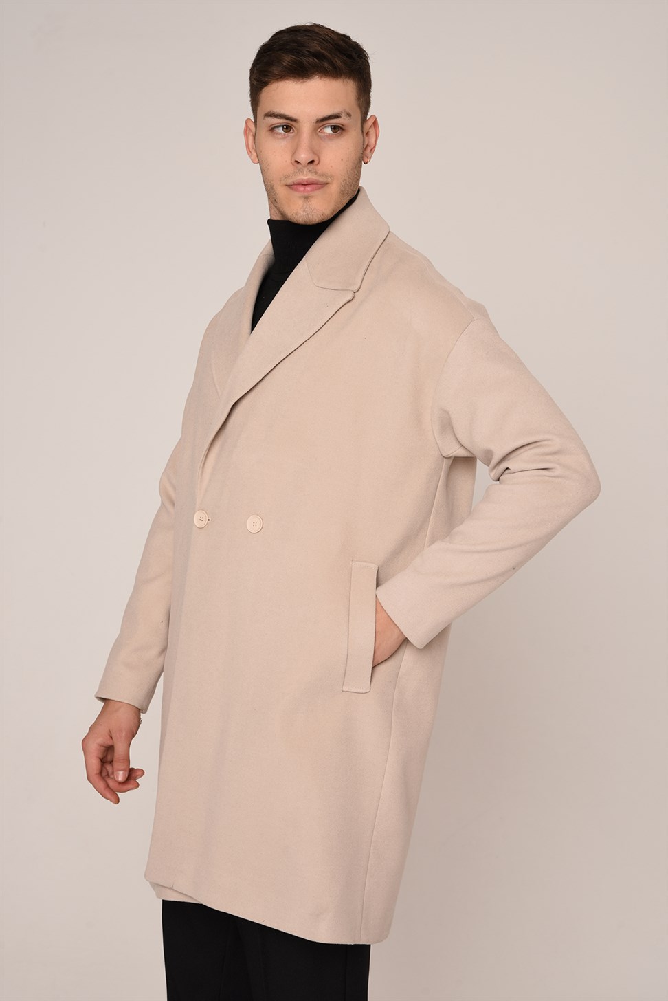 معطف رجالي كبير الحجم